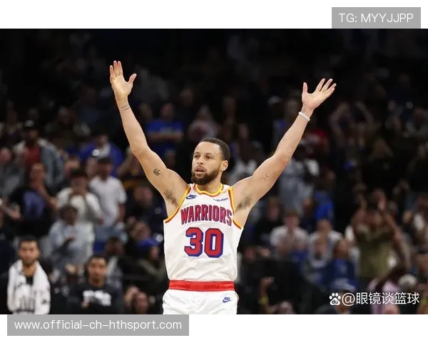 库里末节命中四记高难度三分，勇士客场实现15分大逆转